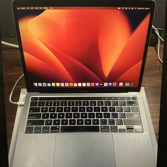 MacBook Pro - Picture 2 of 2